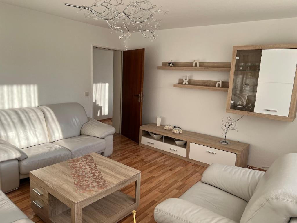 Χώρος καθιστικού στο Zentrumsnahe helle Wohnung