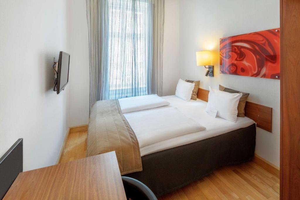 
Standard Single Room
