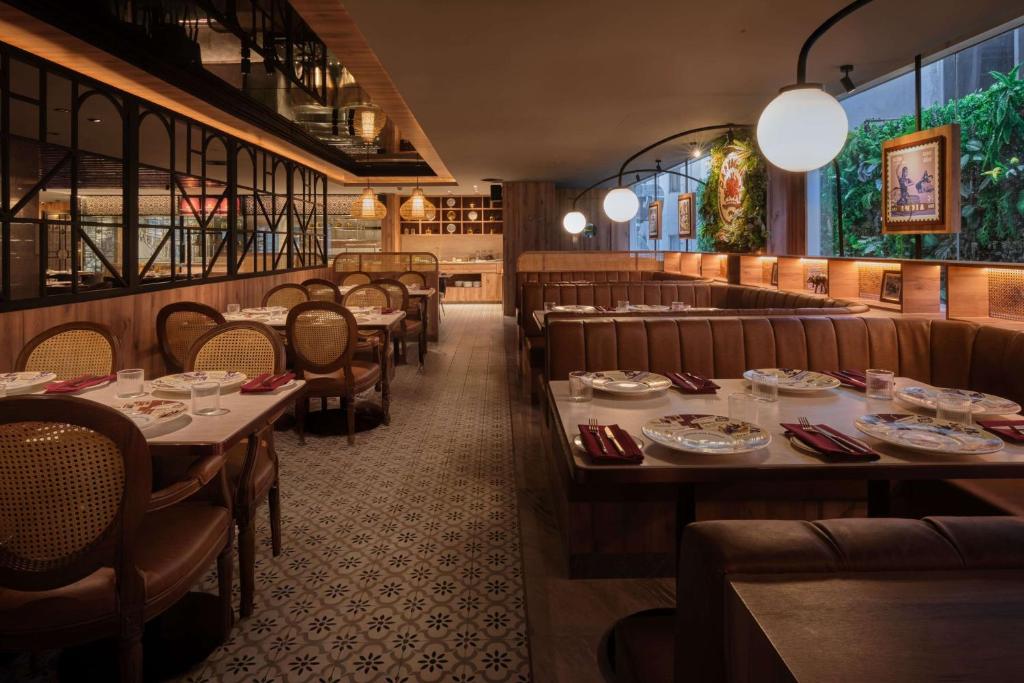 Park Plaza Bangkok Soi 18 - Resim 12