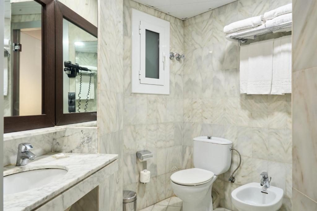 Catalonia Park Putxet - Resim 45