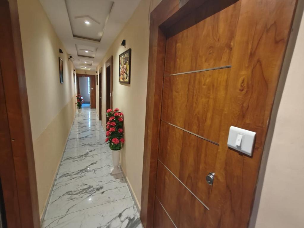 Fotografie z fotogalerie ubytování Hotel Royal King v destinaci Ahmadábád