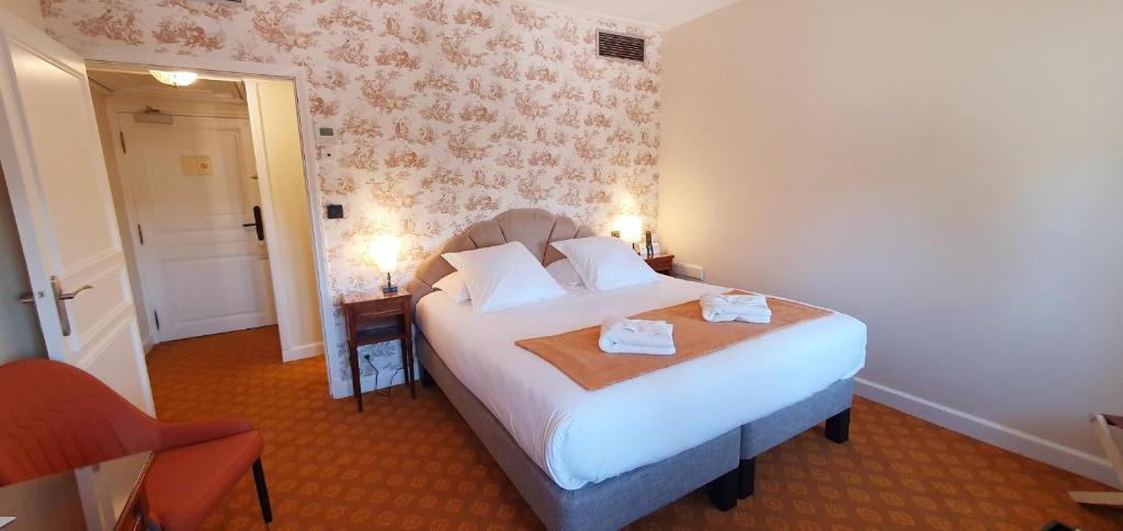 Demeures & Châteaux - Hôtel Greuze & Spa Tournus - Double Room With Courtyard View