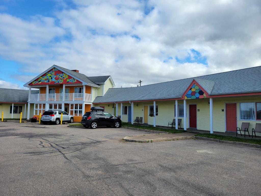Annapolis Royal Inn & Suites photo