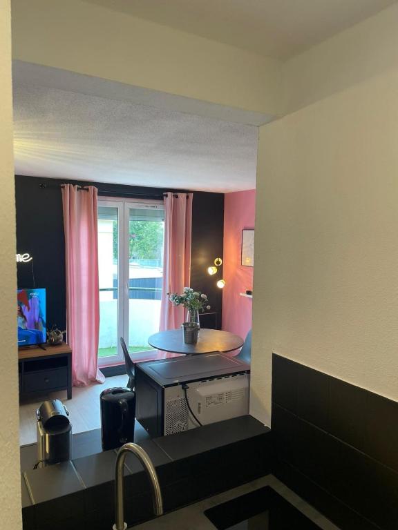 Superb apartment for 4 people, center - auto museum – photo 11