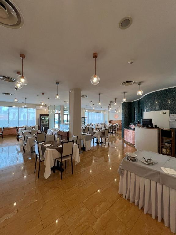 Restaurace v ubytování Millennium Gold Hotel