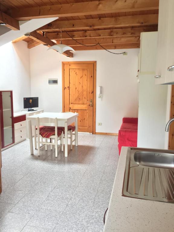 Kuchyň nebo kuchyňský kout v ubytování Giò Appartamenti Vacanze