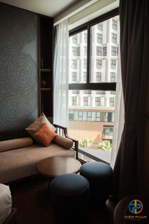 Khu vực ghế ngồi tại Apec Mandala Cham Bay Mui Ne - Ruby Apartment