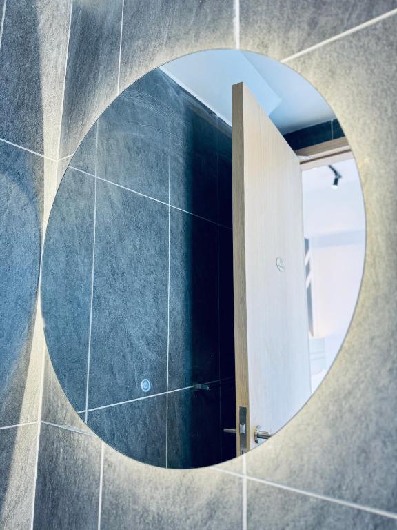 Ein Badezimmer in der Unterkunft XING LUN KLCC The Colony Infinitum