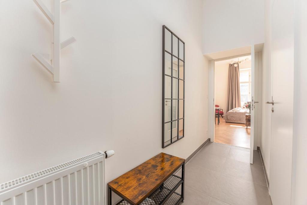 Oomph Apartments - 12