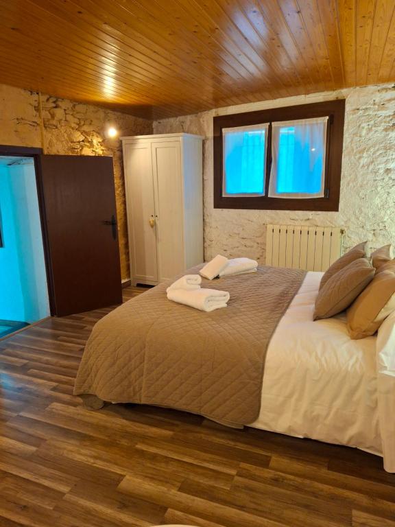 Postel nebo postele na pokoji v ubytování Cal Tonico Rural