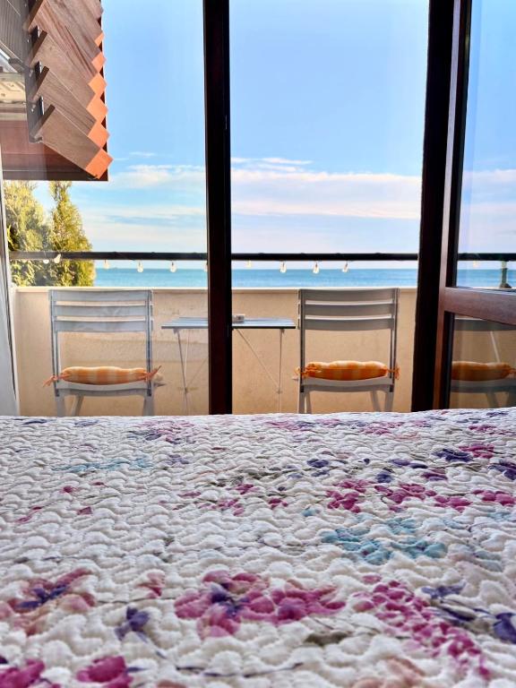 Balkón nebo terasa v ubytování Apartment Sea Sunrise, complex Carpe Diem, FREE PARKING