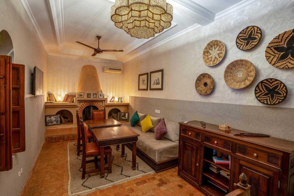 Et sittehjørne på Riad Adika & Spa