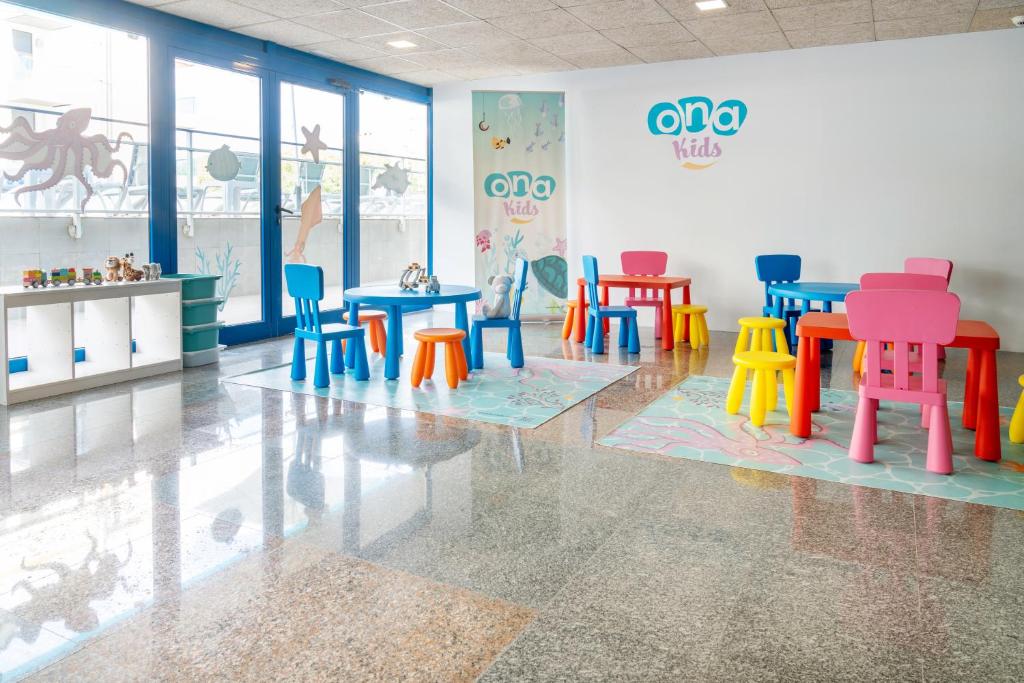 Dětský klub v ubytování Aparthotel Ona Palamós