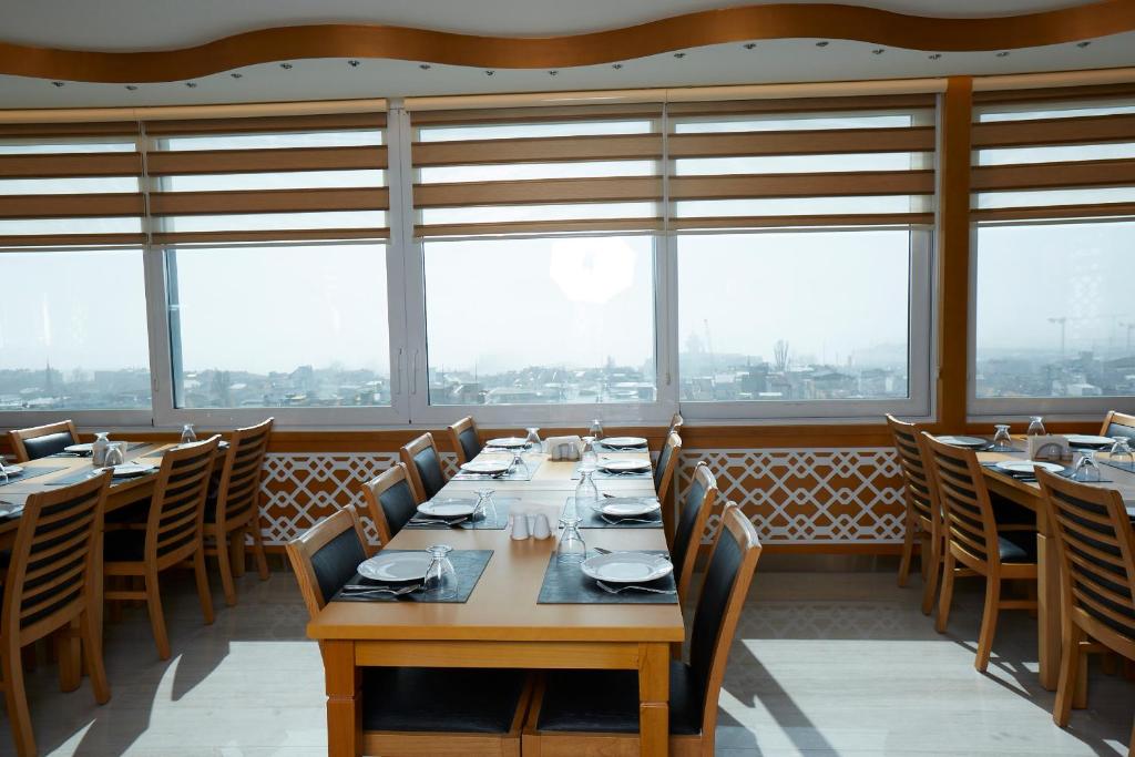 Restaurace v ubytování Ilkbal Deluxe Hotel &Spa Istanbul