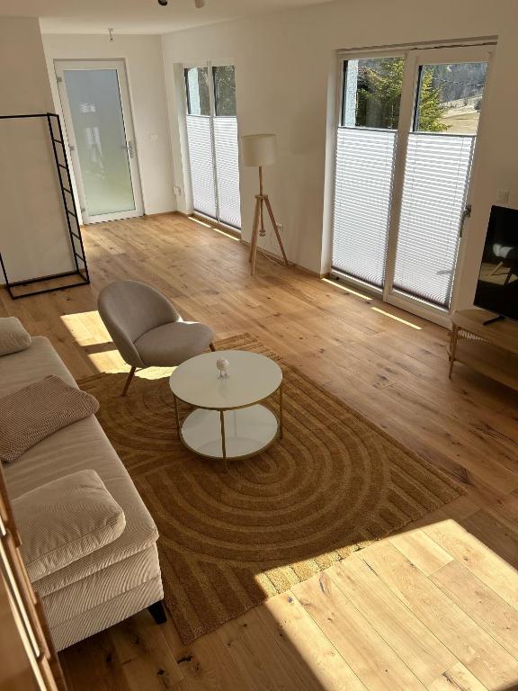 Posezení v ubytování Die Feigenterrasse beim Semmering