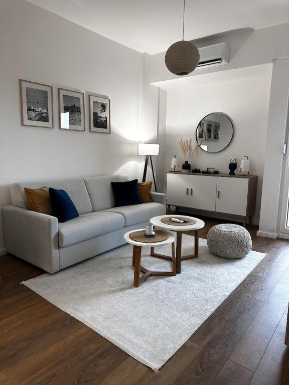 Coastal Seaview Retreat - 1BR