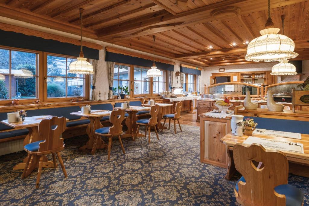 Restaurace v ubytování Garni Hotel Berc