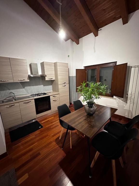Kuchyň nebo kuchyňský kout v ubytování Casa Camelia