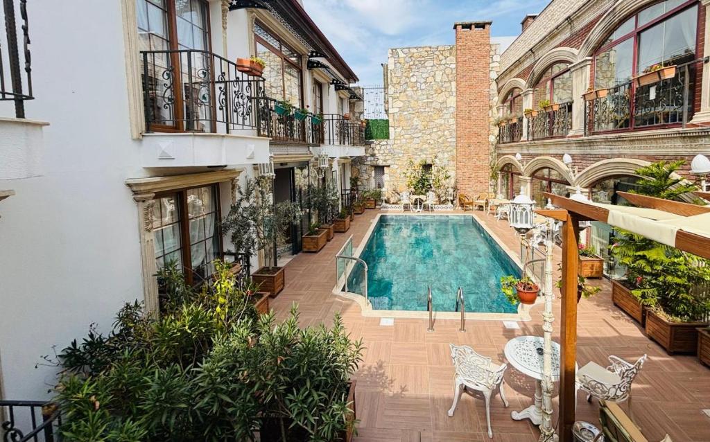 Saint John Hotel - 8