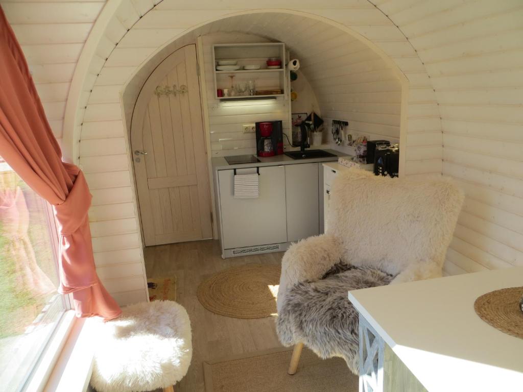 Kuchyň nebo kuchyňský kout v ubytování bettis - Übernachten im IGLU-TinyHaus