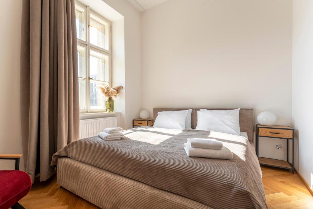 Oomph Apartments - 2