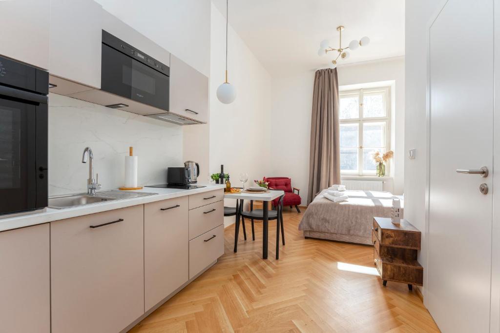 Oomph Apartments - 1