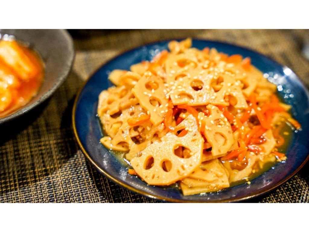 ホテルの敷地内または近くでの食事または食べ物