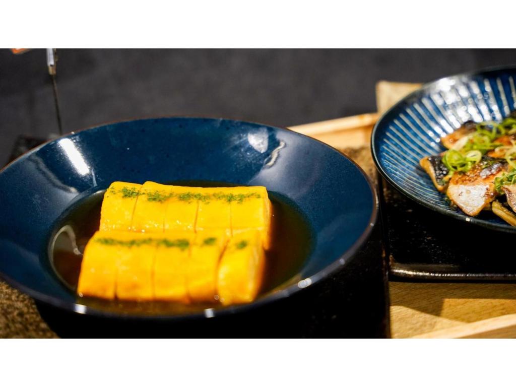 ホテルの敷地内または近くでの食事または食べ物