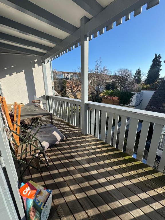 Sunny appartement near Downtown - Resim 4