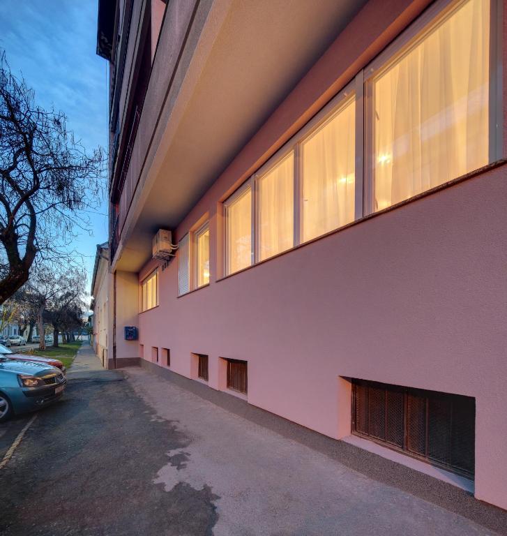 Apartment Osijek-Tvrda - 11