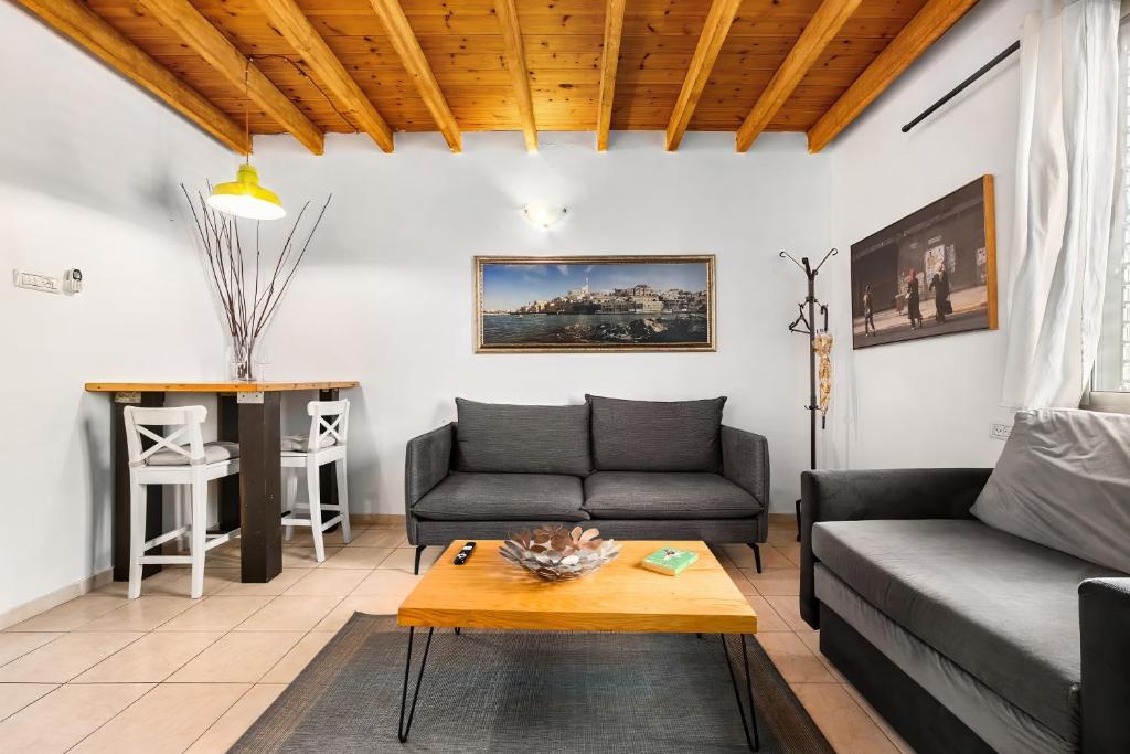Posezení v ubytování One Apartments TLV