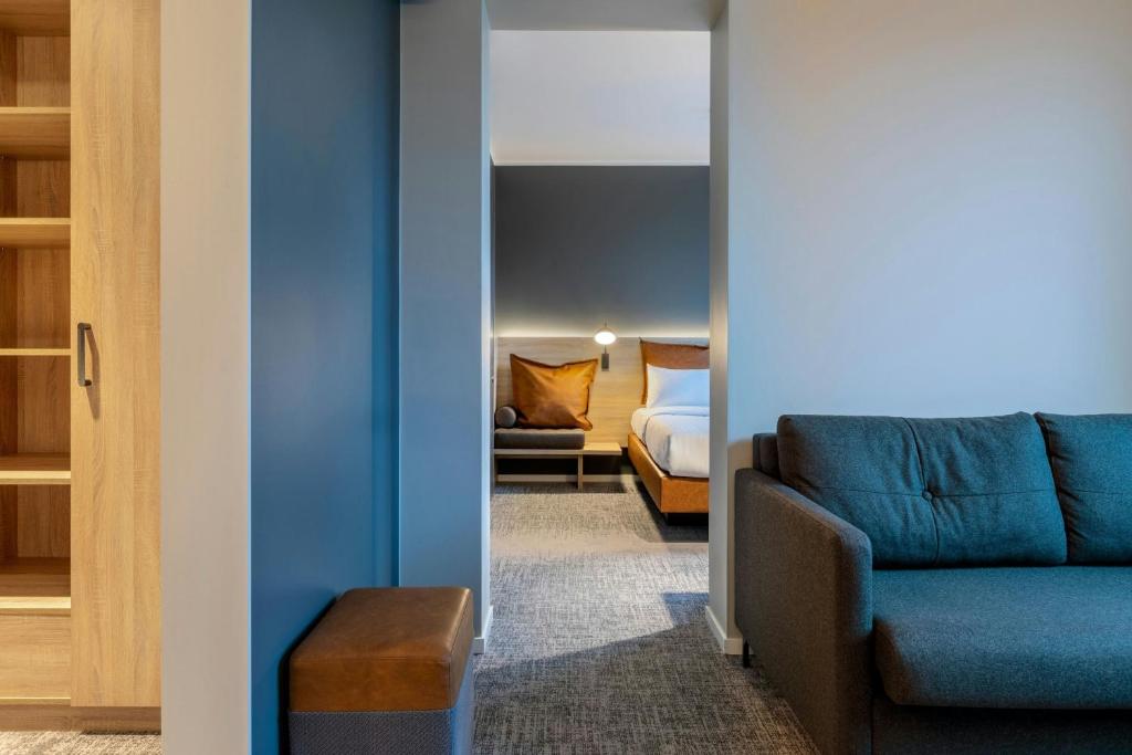 Moxy Berlin Ostbahnhof - Resim 28