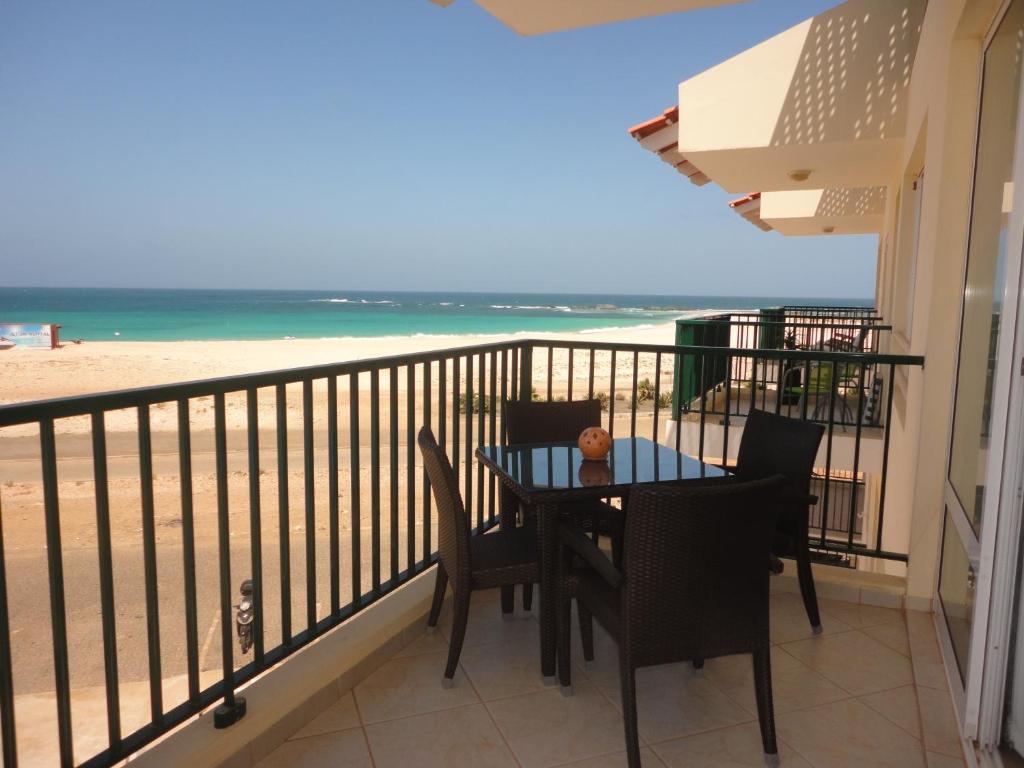 Vila Cabral 2 Apartments - AC - Appartement Met Balkon