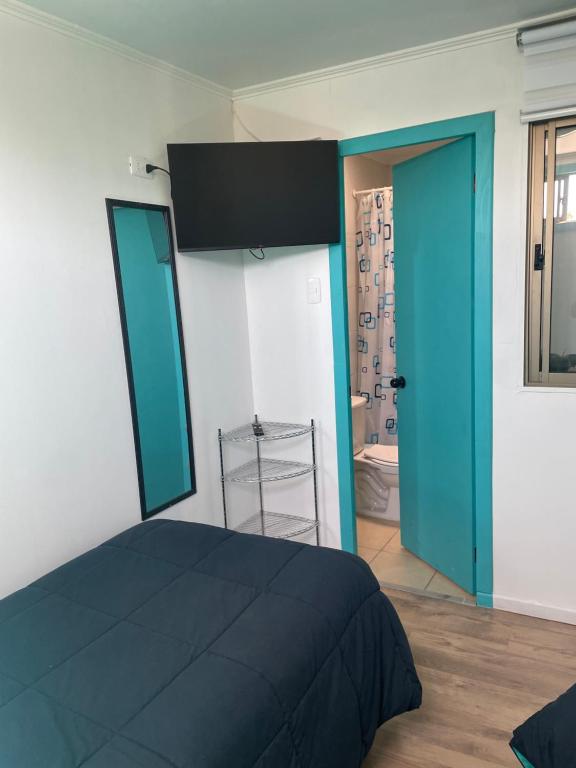 Ένα ή περισσότερα κρεβάτια σε δωμάτιο στο Cómoda habitación en San Miguel
