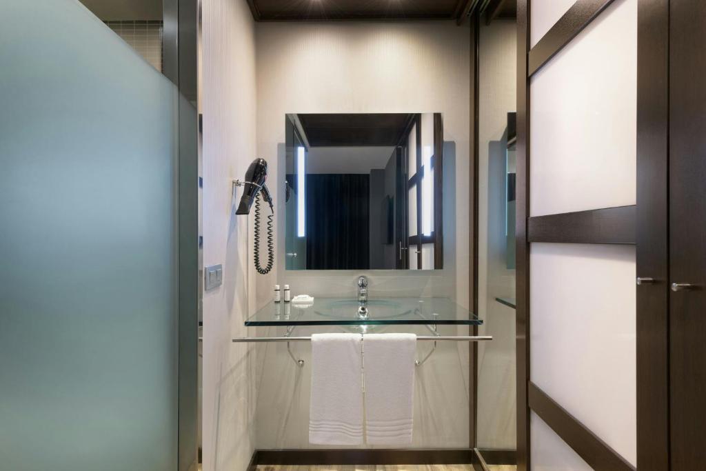 AC Hotel Madrid Feria by Marriott - Resim 24