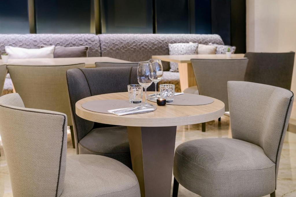 AC Hotel Madrid Feria by Marriott - Resim 28