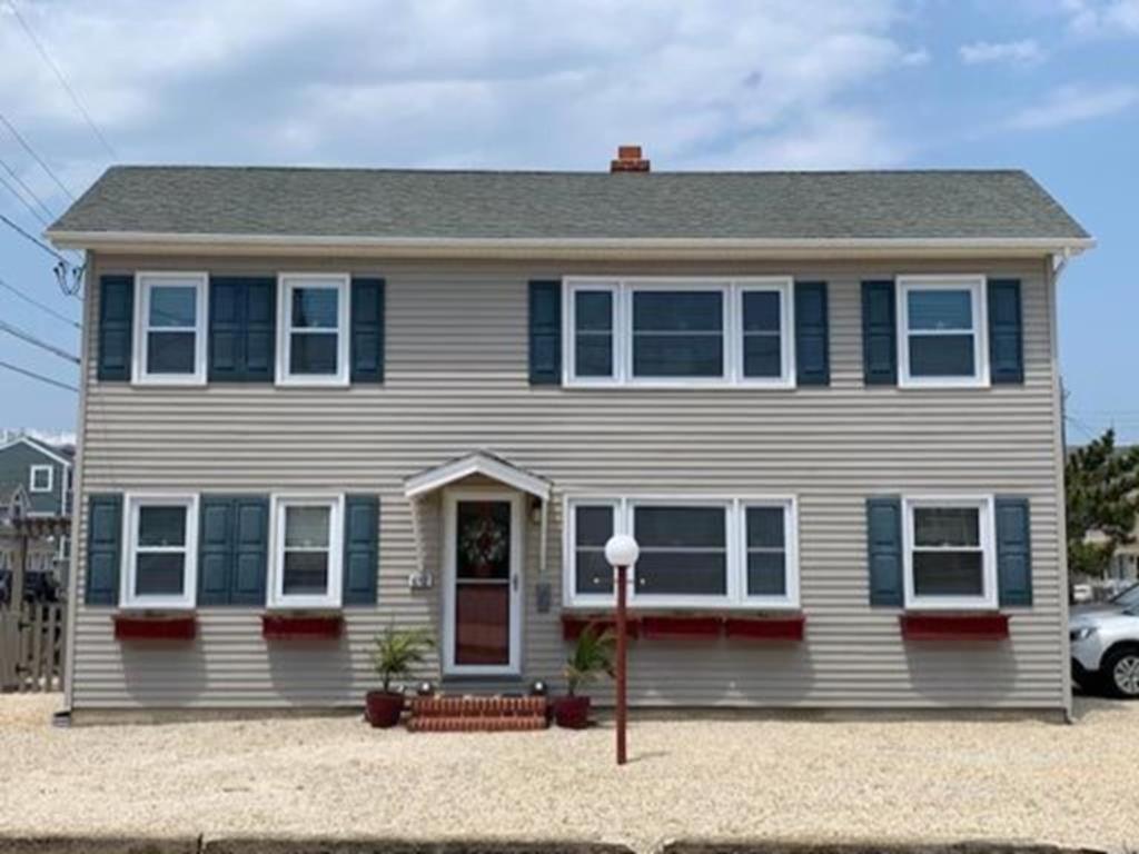 Το κτήριο όπου στεγάζεται  η παραθεριστική κατοικία