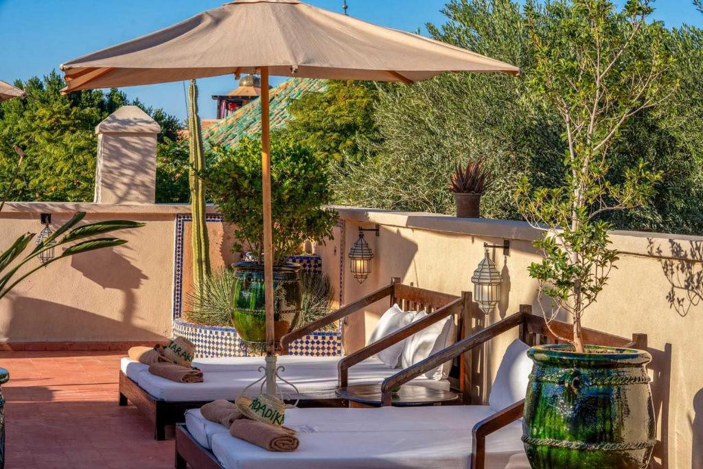 En hage utenfor Riad Adika & Spa