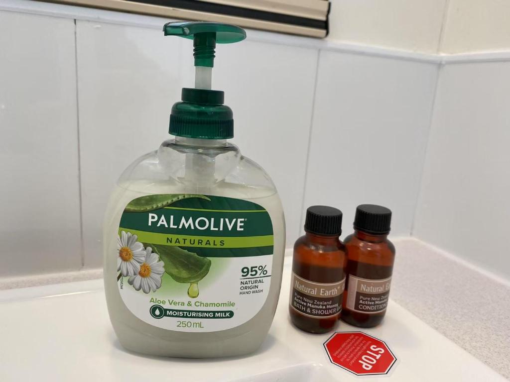 Malones Spa Motel - Resim 33