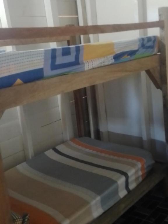 Narivoodi või narivoodid majutusasutuse Hostal Puerto Escondido toas