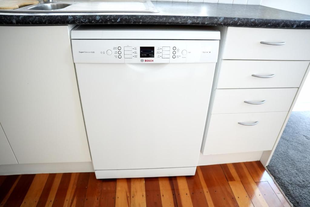 Sunny Villa Guest House - Resim 27