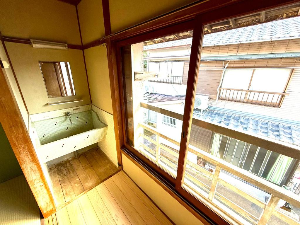 Fotografie z fotogalerie ubytování Kitahama Art House by WhyKumano v destinaci Načikatsuura