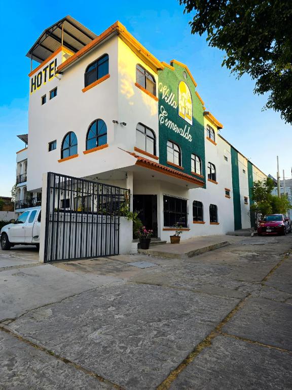 Hotel Villa Esmeralda