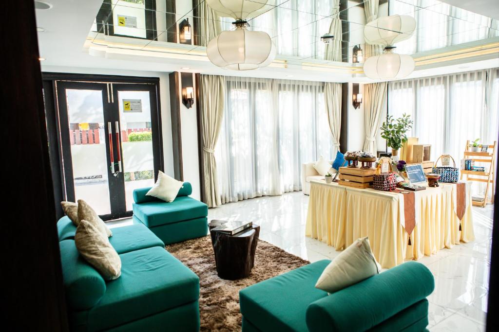 The Experience Walking Street Chiang Mai - Resim 7