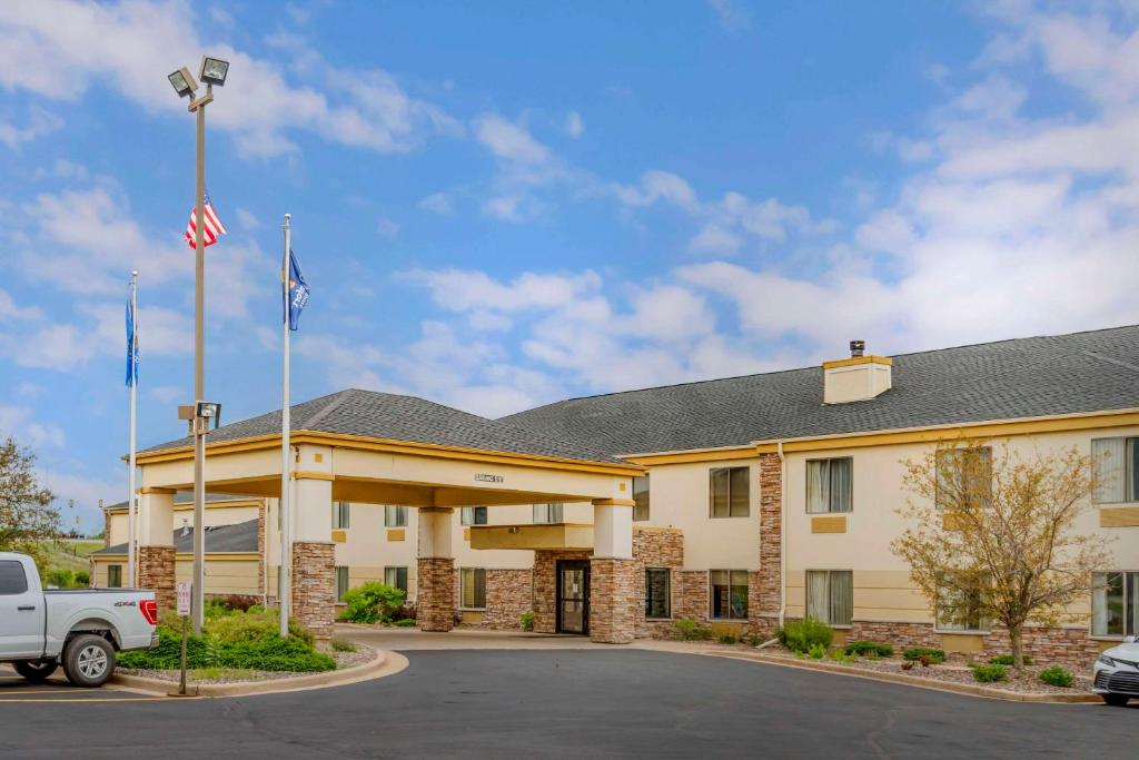 Comfort Inn & Suites Black River Falls I-94, Black River Falls