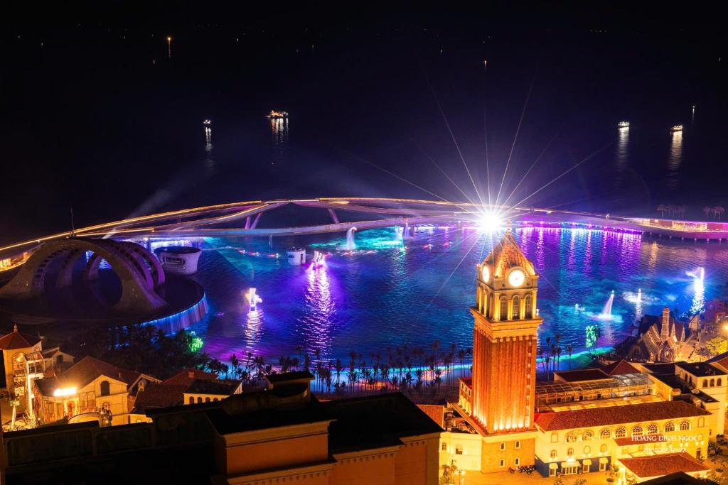Bố cục Skywave Apartment Firework Delight
