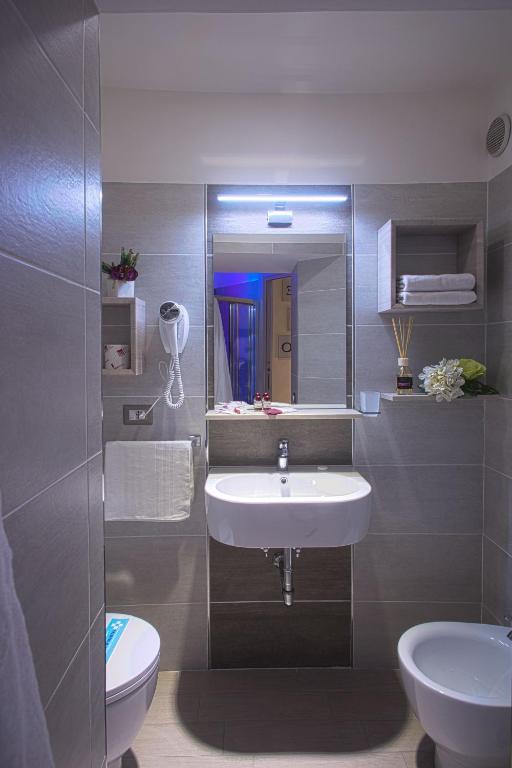 Koupelna v ubytování Hotel Marcantonio