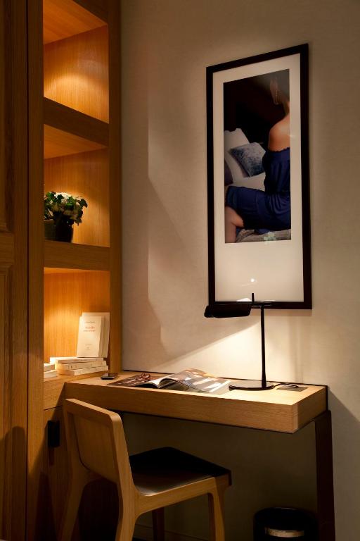 Marceau Champs-Elysées - Resim 19