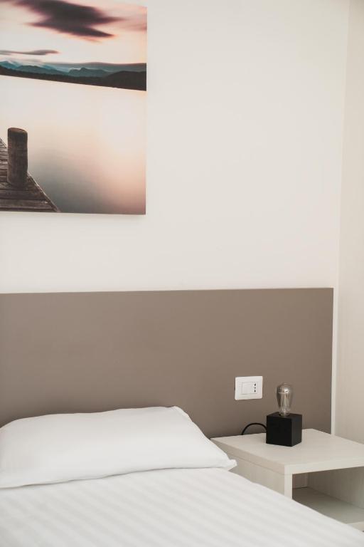 Dieci by Comorooms - 15