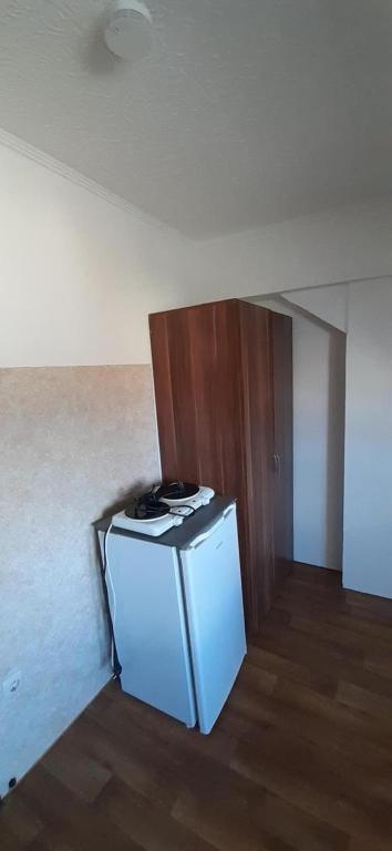Kuchyň nebo kuchyňský kout v ubytování Low Budget Allach Apartmenthostel EVE 74